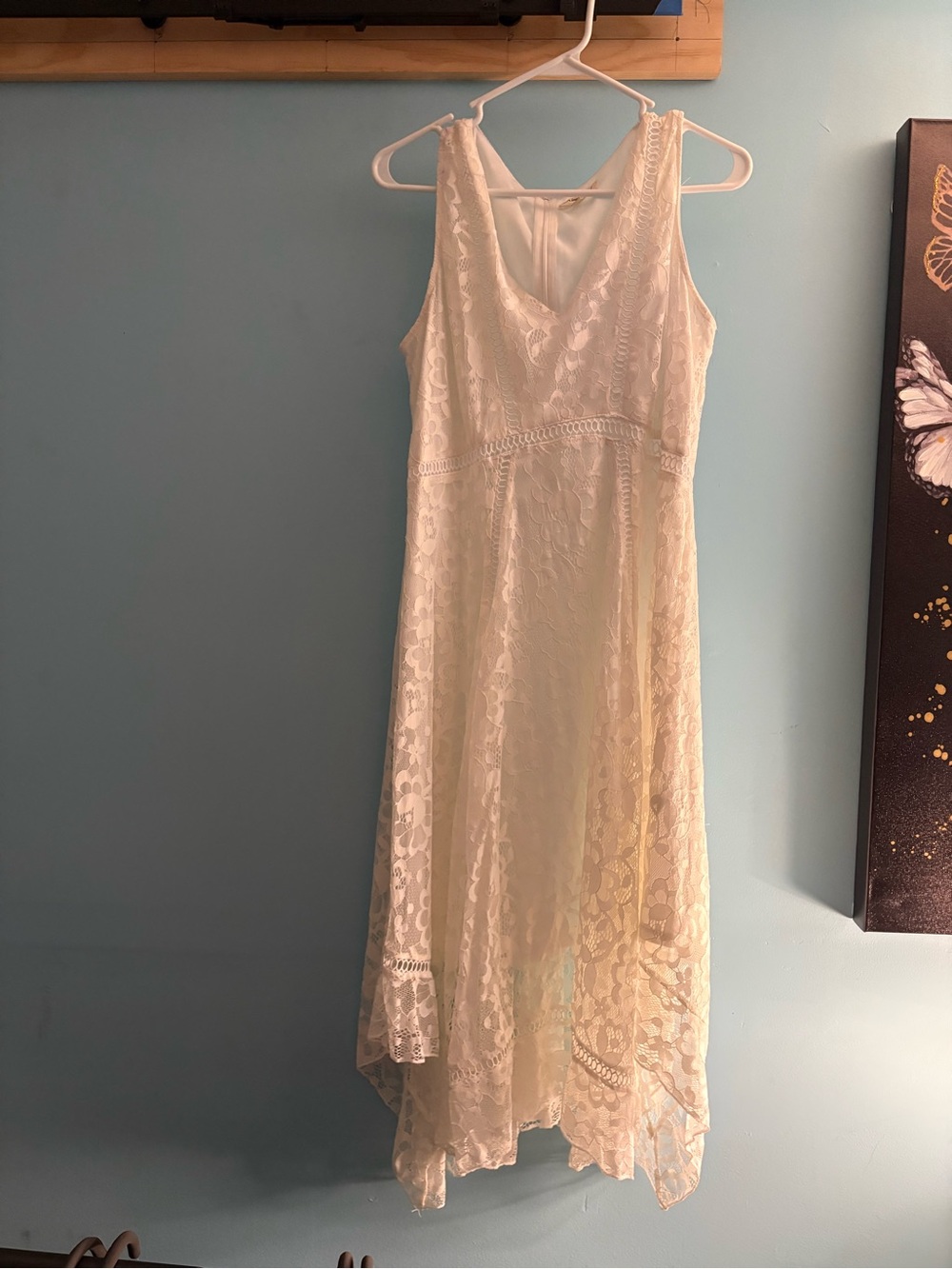 Sleeveless White Lace Asymmetrical Dress